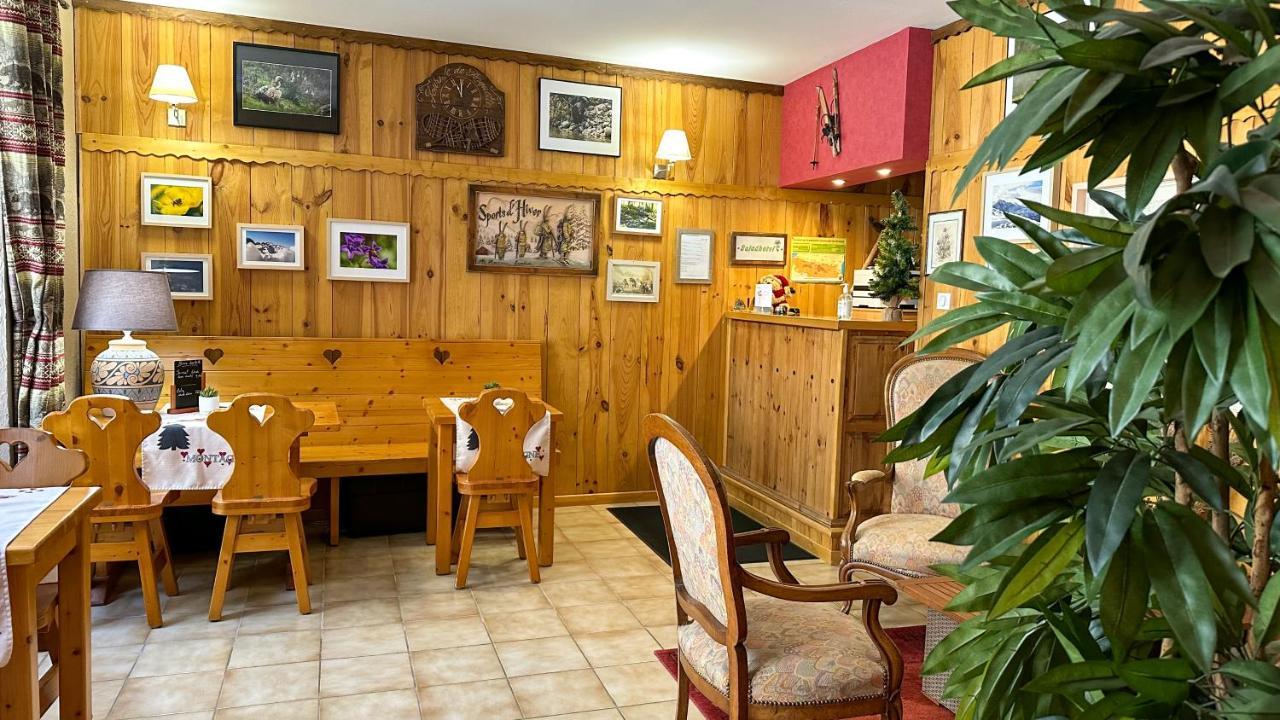 Hotel Quin Te Va Cauterets Eksteriør bilde