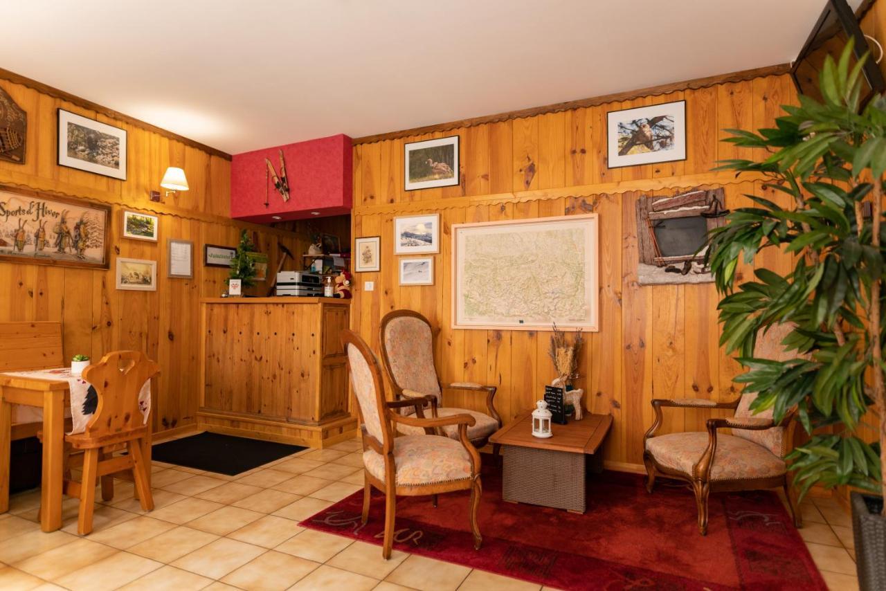 Hotel Quin Te Va Cauterets Eksteriør bilde