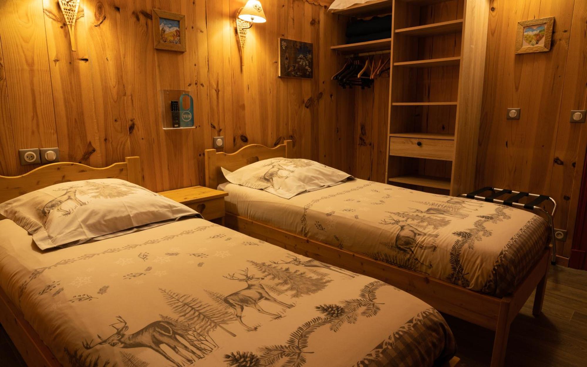 Hotel Quin Te Va Cauterets Eksteriør bilde